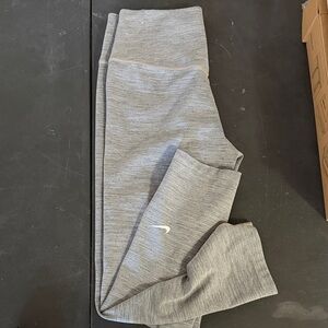 Nike Crop Leggings